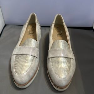 Time True‎ genuine leather women’s size 7.5